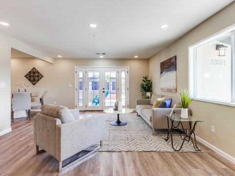 1301 Wilson Pl, Escondido, CA 92027 photo 4
