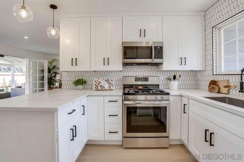 1424 Phillips St #A, Vista, CA 92083 photo 4