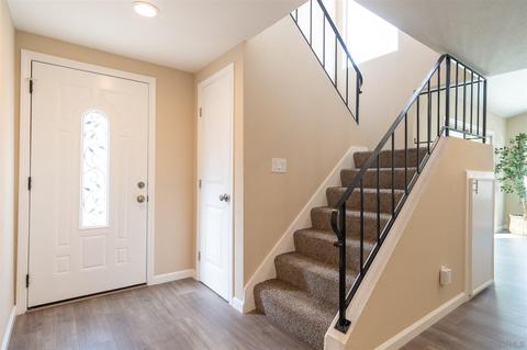 10372 Frank Ln, Santee, CA 92071 photo 12