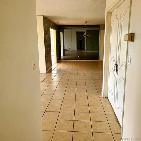 545 Rancho La Mirada Ln, Escondido, CA 92025 photo 6