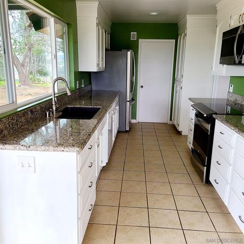 545 Rancho La Mirada Ln, Escondido, CA 92025 photo 7
