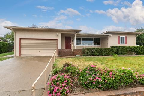667 Live Oak Dr, El Cajon, CA 92020 photo 1