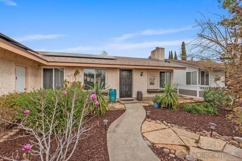13019 Gate Dr, Poway, CA 92064 photo 2