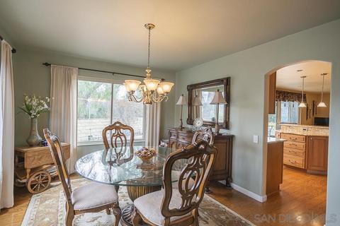 1531 Arnheim Ct, El Cajon, CA 92021 photo 3