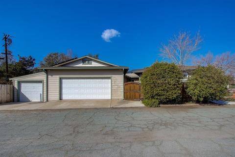 778 Blackthorne Ave, El Cajon, CA 92020 photo 3