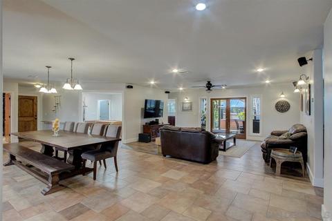 778 Blackthorne Ave, El Cajon, CA 92020 photo 12
