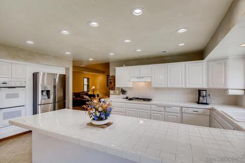 2106 Valley View Blvd, El Cajon, CA 92019 photo 8
