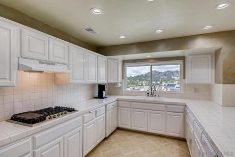 2106 Valley View Blvd, El Cajon, CA 92019 photo 6