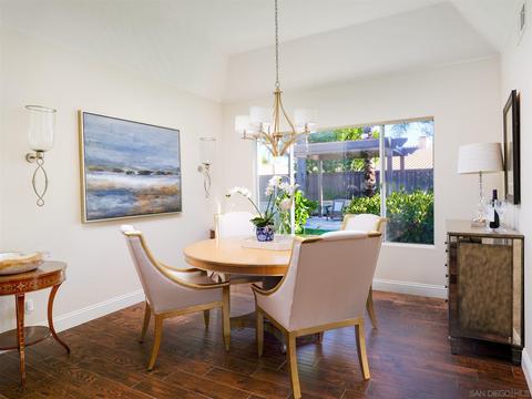 358 Via Del Astro, Oceanside, CA 92057 photo 9