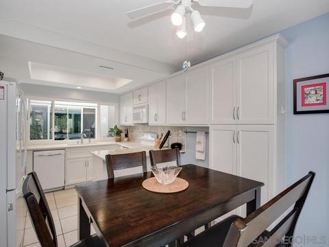 4772 Galicia Way, Oceanside, CA 92056 photo 22