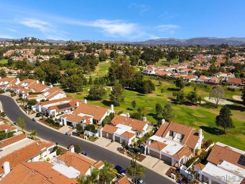 4772 Galicia Way, Oceanside, CA 92056 photo 2