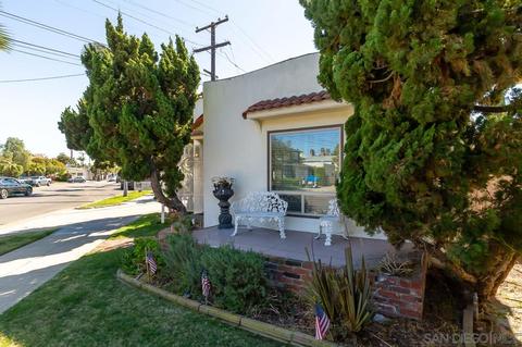 132 Palm, Coronado, CA 92118 photo 3