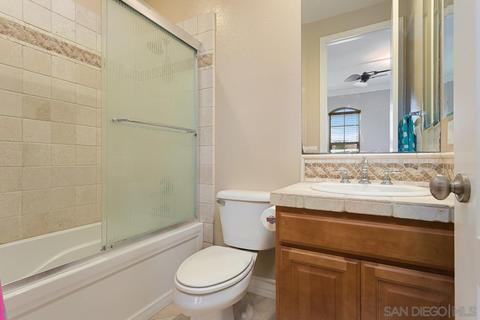 1049 Straightaway Ct, Oceanside, CA 92057 photo 27