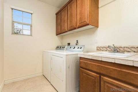 1049 Straightaway Ct, Oceanside, CA 92057 photo 28