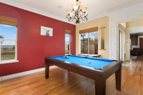 1049 Straightaway Ct, Oceanside, CA 92057 photo 9