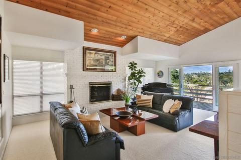 9230 Lavell St, La Mesa, CA 91941 photo 4