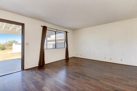 1128 Alpine Ave, Chula Vista, CA 91911 photo 18