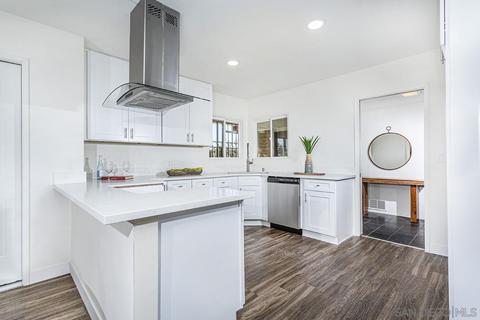 6047 Soledad Mountain Rd, La Jolla, CA 92037 photo 7