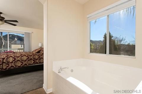 3570 Lake Park Ave, Fallbrook, CA 92028 photo 30