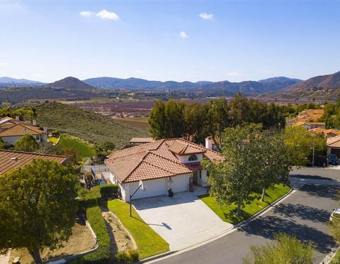 4029 Vortex Pl, Escondido, CA 92025 photo 1