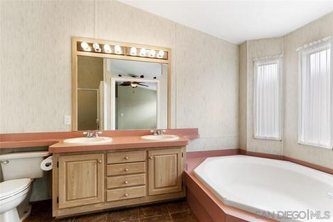 1638 Calavo Rd #39, Fallbrook, CA 92028 photo 6