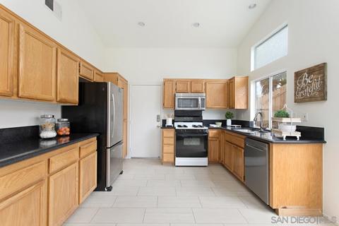 1275 Darwin Dr, Oceanside, CA 92056 photo 7