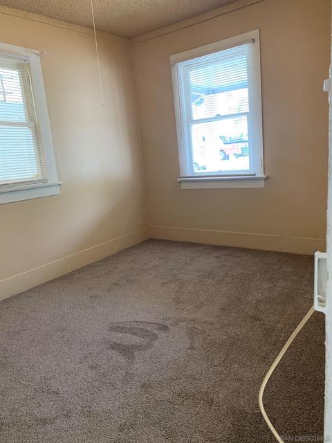 327 S Tremont St, Oceanside, CA 92054 photo 6