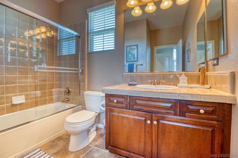 7432 Circulo Sequoia, Carlsbad, CA 92009 photo 26