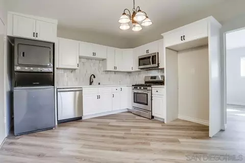 334-334 12 Grant St, Oceanside, CA 92054 photo 2
