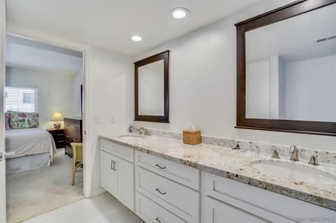 962 E Ave #B, Coronado, CA 92118 photo 31