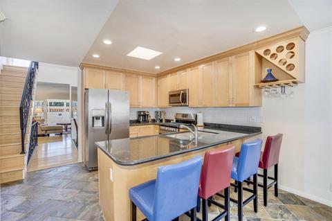 962 E Ave #B, Coronado, CA 92118 photo 5