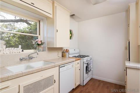 8848 Madison Ave, La Mesa, CA 91941 photo 14