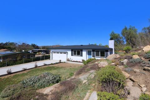 258 Pile St, Ramona, CA 92065 photo 2
