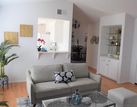 444 E Ave #D, Coronado, CA 92118 photo 4