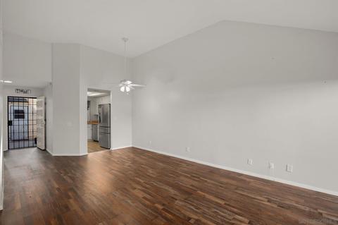 450 Nantucket Gln, Escondido, CA 92027 photo 8
