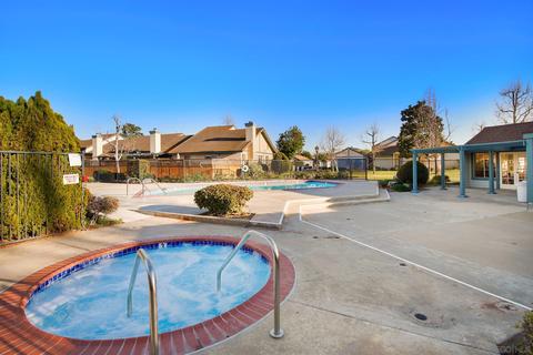 450 Nantucket Gln, Escondido, CA 92027 photo 28