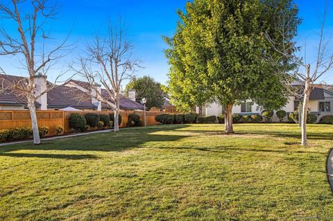 450 Nantucket Gln, Escondido, CA 92027 photo 33