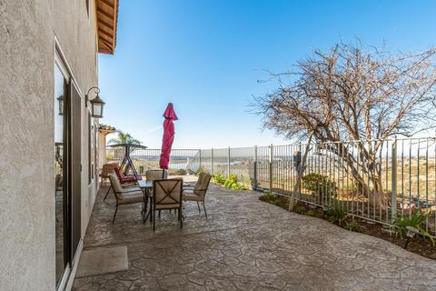 10082 Destiny Mountain Ct, Spring Valley, CA 91978 photo 9