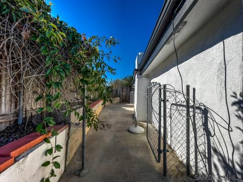 2922 Luana Dr, Oceanside, CA 92056 photo 27