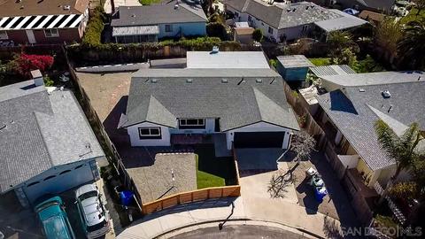 2922 Luana Dr, Oceanside, CA 92056 photo 2