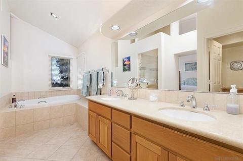 1826 Gamble Ln, Escondido, CA 92029 photo 19