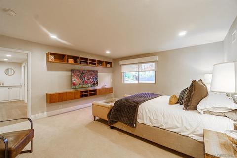 5403 Soledad Mountain Rd, La Jolla, CA 92037 photo 11