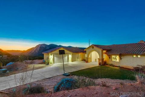 570 N Alpine Trail Rd, Alpine, CA 91901 photo 2