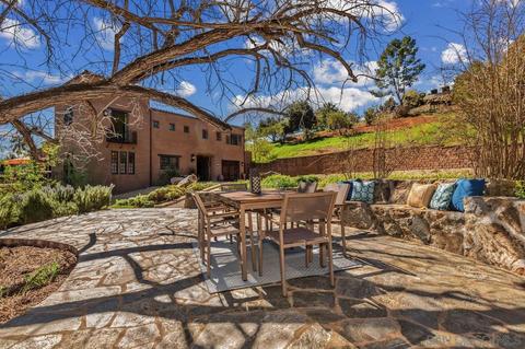1704 Summit Dr, Escondido, CA 92027 photo 2