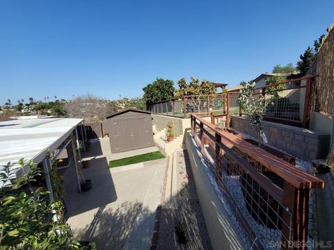340 Avalon Dr, Vista, CA 92084 photo 23