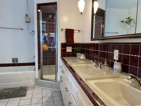 340 Avalon Dr, Vista, CA 92084 photo 12