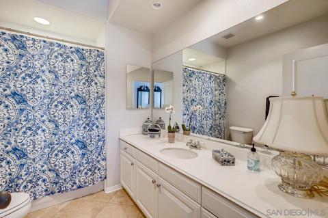 7526 Circulo Sequoia, Carlsbad, CA 92009 photo 17