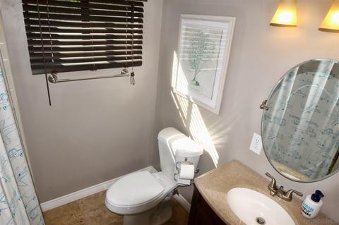9272 Carthay Cir, Spring Valley, CA 91977 photo 11