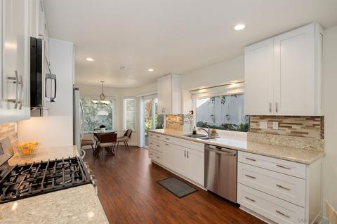 5057 Santorini Way, Oceanside, CA 92056 photo 10