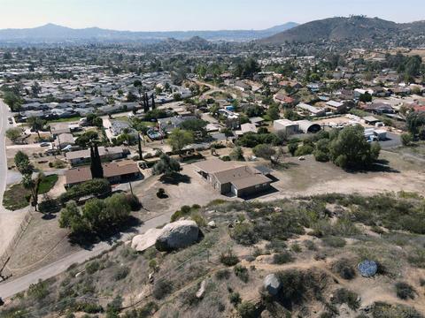12832 Jackson Hill Dr, El Cajon, CA 92021 photo 21